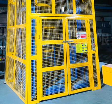 赣州货梯可以安装在室外吗